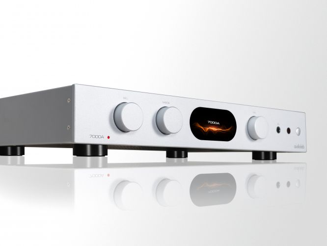 Audiolab 7000A